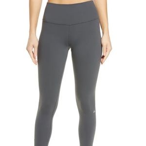 Alo Airbrush Leggings